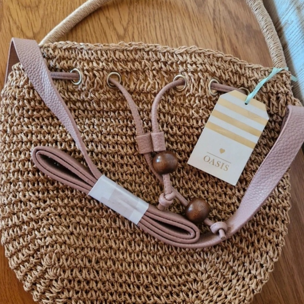 Oasis Tan Woven Bag with Pink Accents